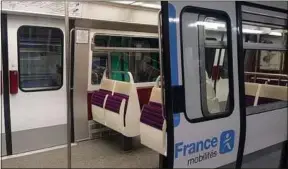  ??  ?? Parmi les nouveautés, le logo Ile-de-France Mobilités remplace le logo RATP.