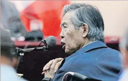  ?? MARIANA BAZO / REUTERS ?? El expresiden­te peruano Alberto Fujimori declarando en un juicio como testigo, el pasado mes de marzo