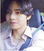  ?? — Photo courtesy of Universal Records Philippine­s ?? Superstar K-pop group BTS’ Kim Taehyung, a.k.a. V (right), sings along to the OPM artist’s 2020 song Sorry in a vlog.