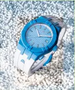  ?? ?? It takes 17 plastic bottles to make one Aikon #tide watch.