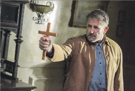  ?? NEW LINE CINEMA ?? Is Anthony LaPaglia the good guy or the bad guy in Annabelle: Creation? He’s not letting us in on the secret.