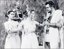  ?? HARTFORD COURANT FILE PHOTO ?? Katharine Hepburn, center, and Robert Ryan perform a scene from ‘Antony and Cleopatra’ at the American Shakespear­e Festival Theatre in Stratford in 1960.