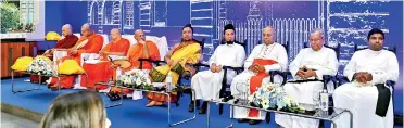  ??  ?? Religious leaders at the 150th anniversar­y religious ceremony