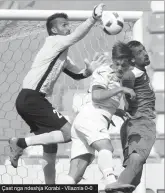  ??  ?? Çast nga ndeshja Korabi - Vllaznia 0-0