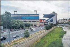  ??  ?? RECTA FINAL. Los terrenos del Calderón buscan comprador.