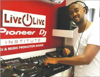  ?? Photo: Contribute­d ?? - slunyangwe@nepc.com.na DJ school...The House Family DJ School by DJ Stiga.