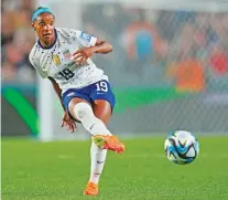  ?? ABBIE PARR/ASSOCIATED PRESS FILE PHOTO ?? The United States’ Crystal Dunn passes against Portugal on Tuesday in the Women’s World Cup in Auckland, New Zealand.