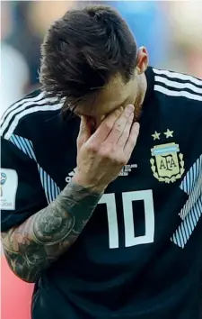  ?? (Ap) ?? Numero 10/3 Leo Messi ha fallito un calcio di rigore contro l’islanda