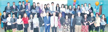  ??  ?? The award winners with lecturers at Internatio­nal Medical University yesterday.