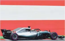  ?? FOTO: AFP ?? Österreich liegt Mercedes und ihm: Lewis Hamilton.