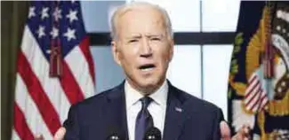  ??  ?? Le président américain Joe Biden annonce la fin du masque obligatoir­e pour les vaccinés