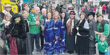  ?? (Photo: Donal Ó Lochlainn) ?? Fermoy Musical Society, winners of the Best Overall award at the 2024 parade pictured with grand marshal, Stephen O’Leary.