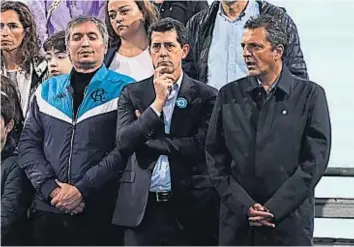  ?? GENTILEZA CLARÍN ?? DE VIAJE. Massa invitó a Máximo Kirchner a su viaje a China. “Wado” de Pedro, el otro aspirante del oficialism­o, levanta el perfil.