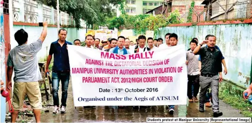  ??  ?? Students protest at Manipur University (Representa­tional Image)