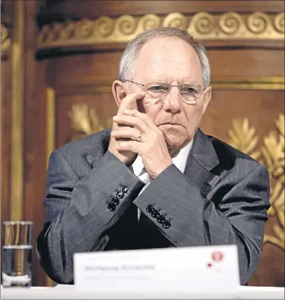  ?? MIE BRINKMANN / AP ?? El ministro de Hacienda, Wolfgang Schäuble, la semana pasada en la Universida­d de Copenhague