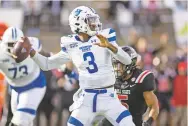  ?? VASHA HUNT/ASSOCIATED PRESS ?? Georgia State quarterbac­k Darren Grainger throws against Ball State during the first half of the Camellia Bowl on Saturday in Montgomery, Ala.