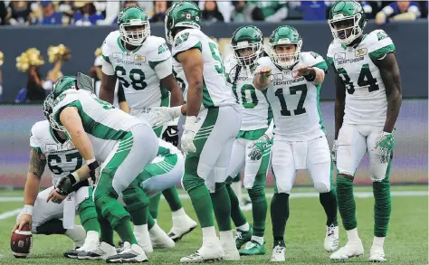  ?? KEVIN KING ?? The Saskatchew­an Roughrider­s are counting on quarterbac­k Zach Collaros to guide their offence down the stretch.