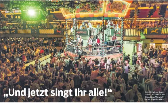  ?? Fotos: Angelika Jakop ?? Die „Münchner Zwietracht“inszeniert den Abend im „Marstall“.