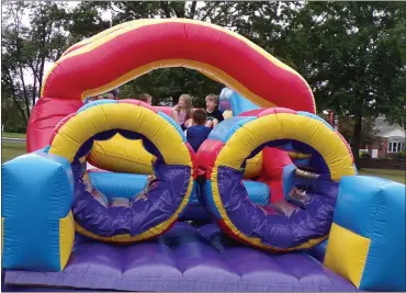  ?? BOB KEELER — MEDIANEWS GROUP ?? Children play at the Aug. 10Souderto­n Community Night.