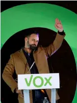  ??  ?? In Spagna vola l’ultradestr­a di Vox