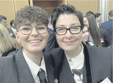  ?? ?? Rylee Spooner with TV presenter Sue Perkins at the awards ceremony