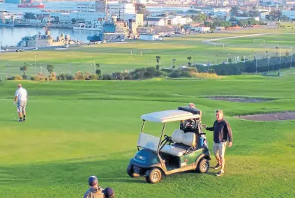  ?? Gentileza la capital ?? Macri, anteayer, en un campo de golf de Mar del Plata