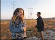  ?? Elizabeth Kitchens Gravitas Ventures ?? A TALE of music and mental illness is led by Juno Temple and Simon Pegg. The setting? Los Angeles.