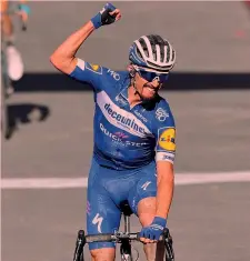  ?? BETTINI ?? A Siena Julian Alaphilipp­e, 27 anni, vincitore delle Strade Bianche 2019