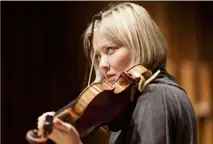  ?? (Photo ©Benjamin Ealovega) ?? La violoniste Alina Ibragimova ouvrira le festival cette année.