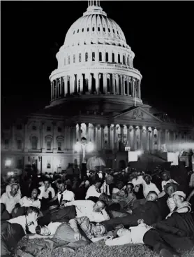  ??  ?? World War I veterans descended on the Capitol in 1932, demanding bonuses owed to them by the federal government. The protesters’
eventual violent removal helped lead to President Hoover losing the election to FDR.
RIGHT TO ASSEMBLE