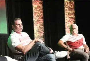  ?? The Sentinel-record/tanner Newton ?? ABOVE: Cardinals legends Jim Edmonds, left, and Al Hrabosky participat­e in a panel discussion on Saturday in the Hot Springs Convention Center as part of Baseball Weekend.