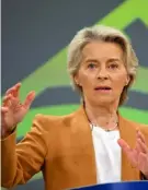  ?? TUCAT/LEHTIKUVA/AFP FOTO: NICOLAS ?? ■
EU-kommission­ens ordförande Ursula von der Leyen vid en presskonfe­rens i Bryssel förra veckan. På onsdag väntas hon presentera sitt förslag till ny kommission.