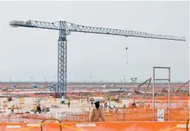  ??  ?? Obras del Nuevo Aeropuerto Internacio­nal de México.