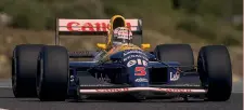  ?? ?? 1992: il Mondiale F.1 Nigel in azione con la sua Williams nella trionfale stagione iridata ‘92: quell’anno mise insieme 9 vittorie, 14 pole e 8 giri veloci