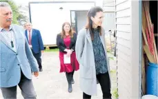  ??  ?? Prime Minister Jacinda Ardern visited E Tu Tangata in the afternoon.