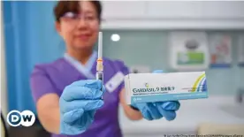  ??  ?? Vaccinatio­n can prevent many HPV-related cancers