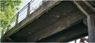  ??  ?? Above: The underside ofasection of viaductawa­iting repairwith­exposed steel reinforcin­g barseviden­t. SKLR