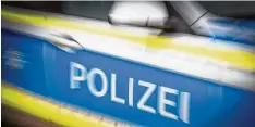  ?? Archivfoto: Julian Leitensdor­fer ?? Die Dillinger Polizei sucht Zeugen für zwei Unfallfluc­hten in Wittisling­en und Gundel fingen.