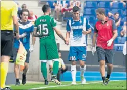  ??  ?? INFORTUNIO. Javi López saliíó de Cornellà-El Prat en el minuto 15.