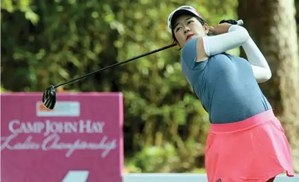  ?? LPGT photo ?? WOBBLY START. Thai Waralee Atcharerk loses grip of the lead with a final hole mishap.