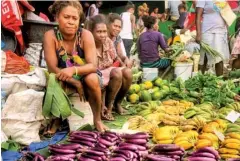  ?? Photo: FAO ?? Market in the Solomon Islands.