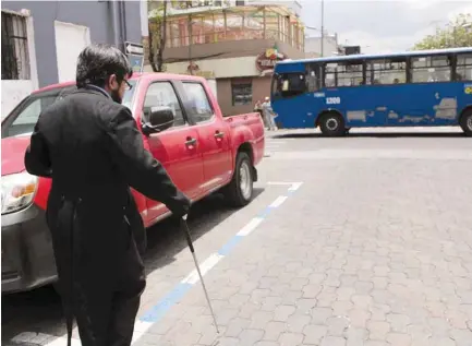  ??  ?? RECORRIDO.La Mariscal es uno de los barrios más emblemátic­os de la ciudad.