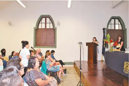  ??  ?? Conferenci­a donde se informó de la colaboraci­ón que hará la universida­d en Mérida.