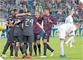  ??  ?? México se llevó su segundo triunfo del año ante Islandia.