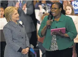  ?? TASOS KATOPODIS, AFP/ GETTY IMAGES ?? Democratic presidenti­al candidate Hillary Clinton attends a rally at Chicago Journeymen Plumbers Hall onMonday in Illinois.