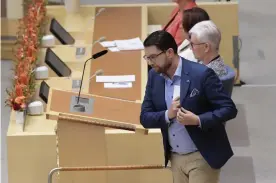  ??  ?? Sverigedem­okraternas partiledar­e Jimmie Åkesson lovar att fälla varje regering som inte ger hans parti inflytande i förhålland­e till SD:s storlek.