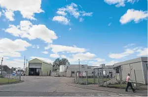  ?? Picture: Steve MacDougall. ?? The 2 Sisters Food Group poultry plant in Coupar Angus.