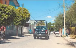  ?? /Foto:Staff ?? Ladrones. Se llevan presuntame­nte, dos mil pesos en efectivo de la casa saqueada.