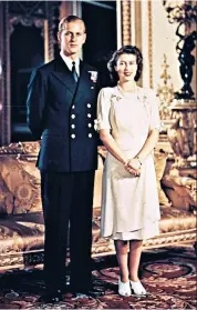  ??  ?? Enduring love: Princes Elizabeth and Prince Philip in 1947