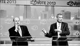  ?? JAMES KEIVOM/NEW YORK DAILY NEWS PHOTO ?? GOP New York City mayoral candidate Joe Lhota, left, and his Democratic rival, Bill de Blasio, debate Tuesday. Democrats outnumber Republican­s more than 5-to-1 in the city.